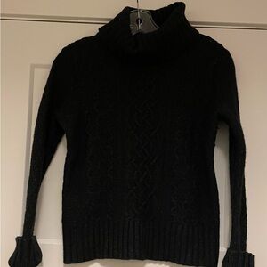 Eddie Bauer Lambswool Cable Knit Sweater